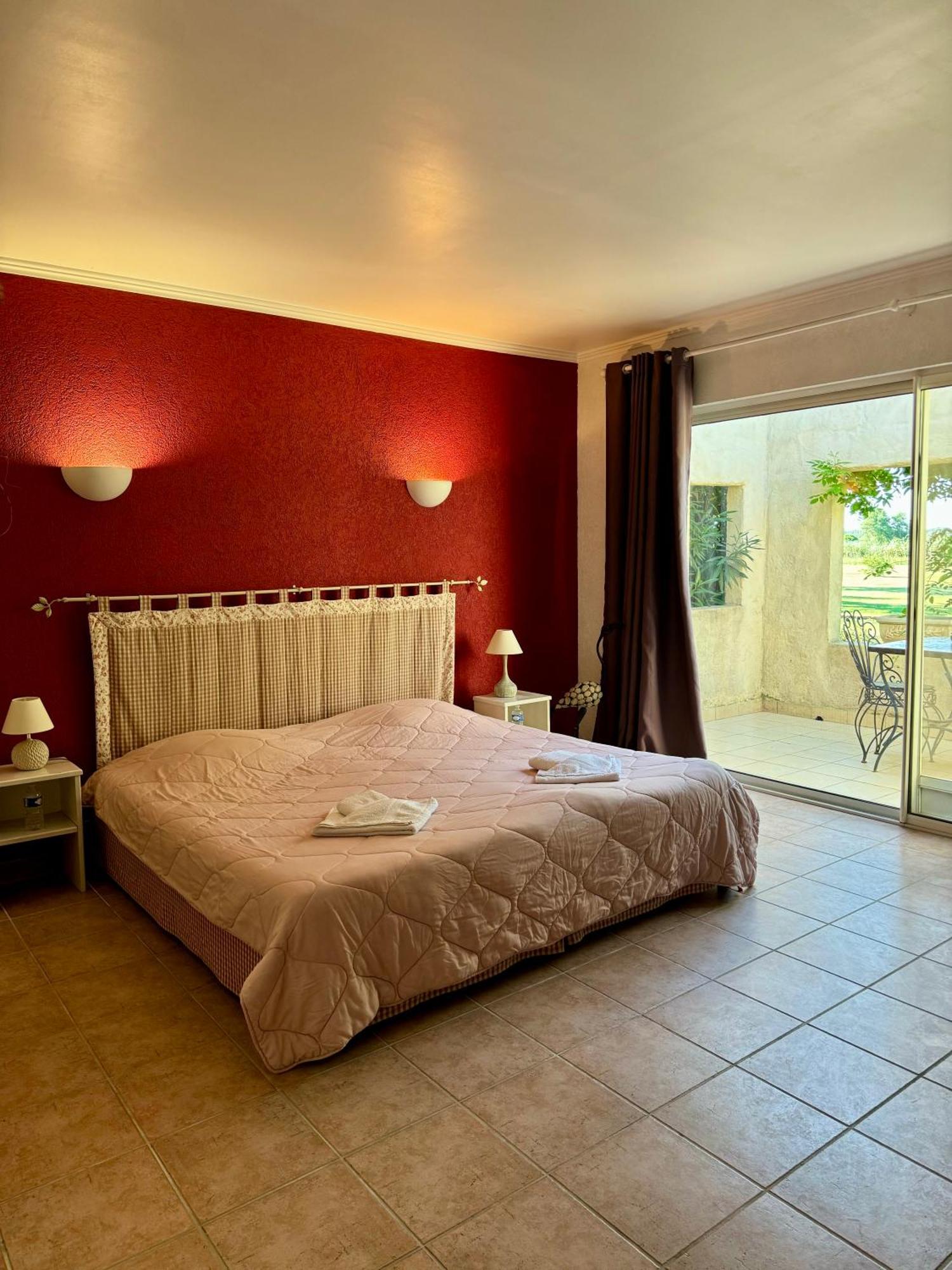 Mas Du Grand Peloux Hotel Port-Saint-Louis-du-Rhone Luaran gambar